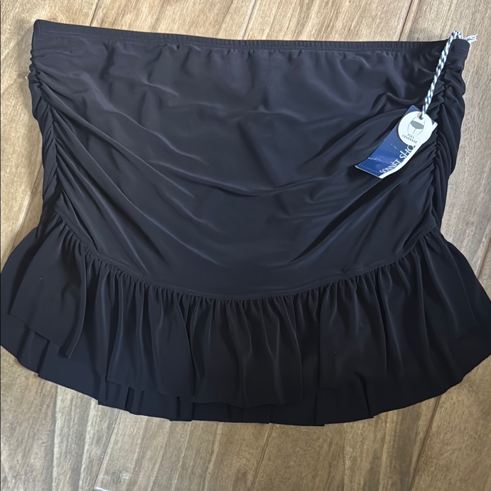 NWT Black Skirt Swim Bottom - sz 16W